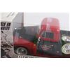 Image 2 : Liberty Classics International Harvester International Pickup Die Cast - 1/24