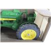 Image 3 : ERTL John Deere Model "630 LP" Tractor Die Cast - 1/16