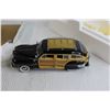 Image 3 : 1942 Chrysler Town & Country Die Cast - 1/24