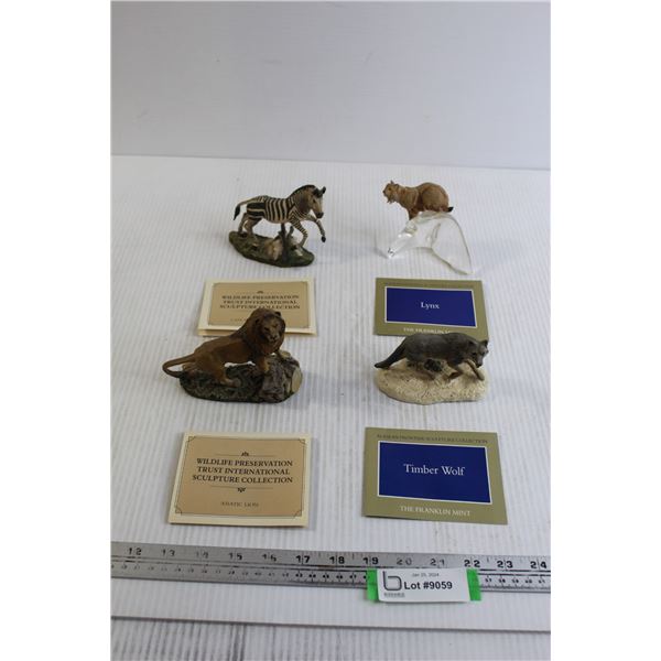 (2) Wildlife Preservation Trust International Sculpture Collection Pieces, (2) The Franklin Mint Ani