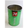 Image 2 : 7 UP Wet & Wild Garbage Can