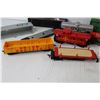 Image 6 : HO Canadian National Coal Train Car - Assorted Train Cars (some incomplete)