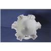 Image 2 : Hobnail Ruffled Milk Glass Vase