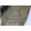 Image 3 : U.S. Inspected Non Combatant Gas Mask Medium Adult