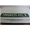 Image 1 : Progress Ave. W. Sign - 6" x 30"