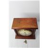 Image 4 : Gilbert Antique Mantle Clock with Key