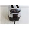 Image 4 : General Electric Toaster - Consignor Says Both Sides Work