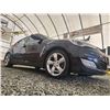 Image 8 : C3 --  2014 HYUNDAI VELOSTER , Black, 205850 KM