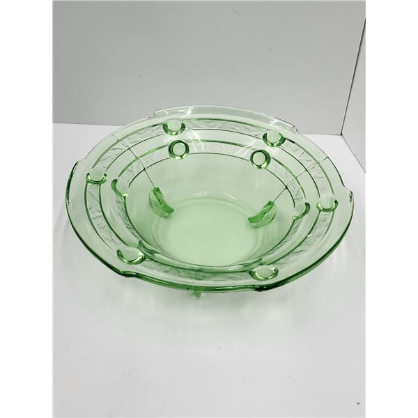 GREEN GLASS DEPRESSION BOWL