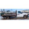 Image 2 : 2001 FORD F-450 REGULAR CAB FLAT BED 4X4 PICKUP