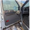 Image 9 : 2001 FORD F-450 REGULAR CAB FLAT BED 4X4 PICKUP