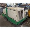 Image 4 : TENNANT 6600 RIDING SWEEPER W/ SINGLE SIDE BRUSH