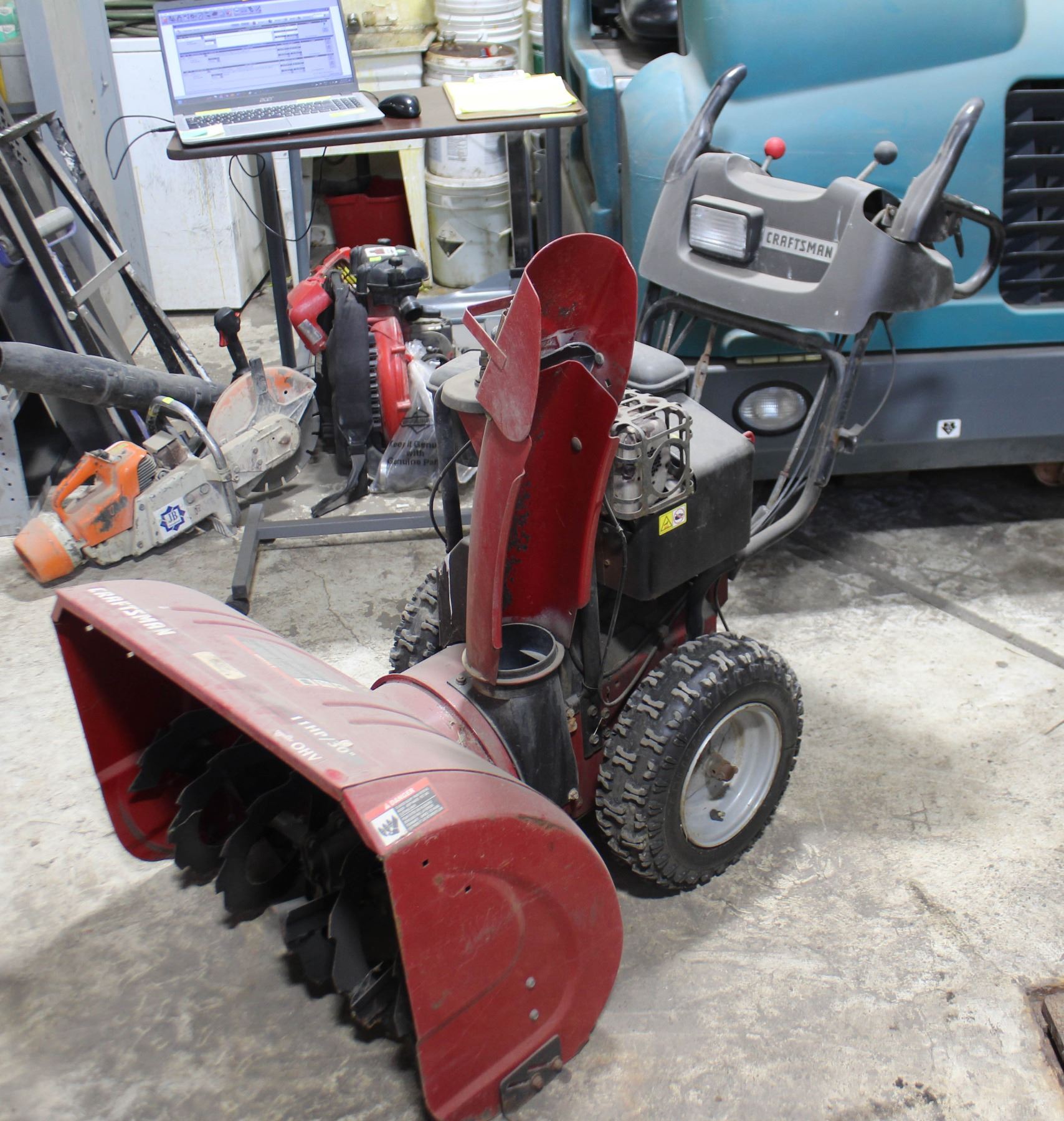 CRAFTSMAN 30" SNOWBLOWER 11HP