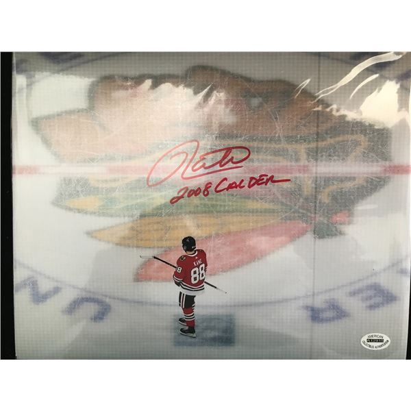 PATRICK KANE SIGNED CHICAGO BLACK HAWKS 8 X 10 (AMERICAN COLLECTIBLES COA)