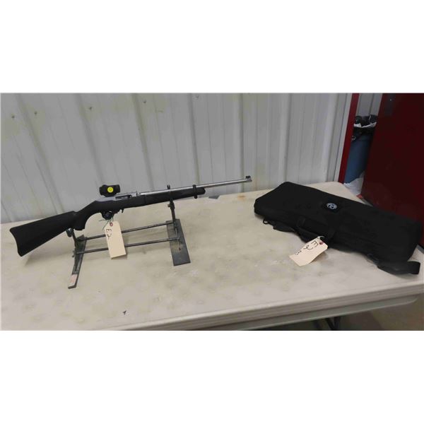 Ruger 10/22 22LR SA 18  Serial# 0013-25 746 - Take Down with Case, 2 Magazines,