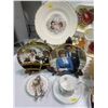 Image 2 : Serving Dishes and Decorative Plates includes Tiered Serving Plate, 6 Black Plates/Platters and more