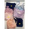 Image 2 : Collection of Purses, Handbags and Wallets plus Six Cami Tops brands include Baci, Danier and more