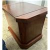 Image 4 : Solid Pine End Table with Storage 20Wx26Dx20H
