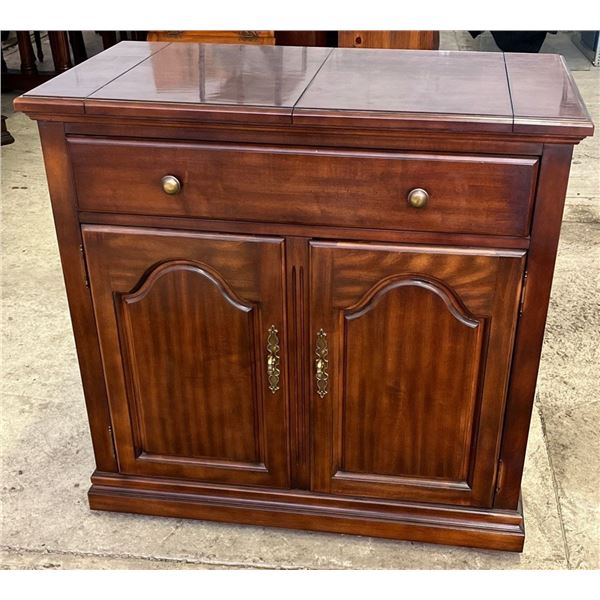 Solid Mahogany Warming Table by Kaufman of Collingwood 34Wx19Dx35H