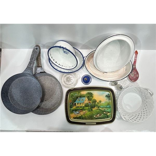 Kitchenware Collection, Frying Pans, Roaster, Fruit Bowl, Spoon Rest and more