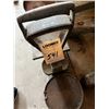 Image 1 : LARGE WEIGHT SCALE