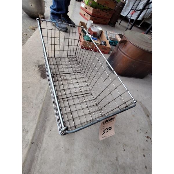 STAINLESS STEEL BREAD BASKET