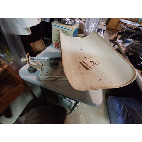 DETECTO SUPERMARKET/ ANTIQUE SCALE