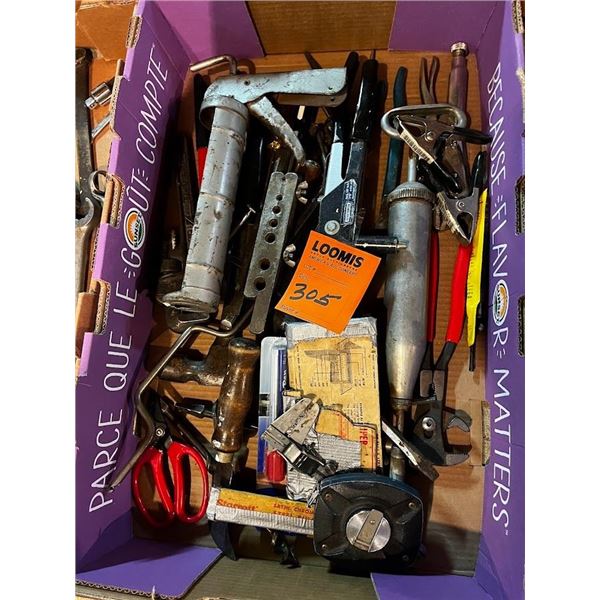 3 FLATS OF ASSORTED HAND TOOLS INCLUDING SET OF SK BOX WRENCHES