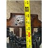 Image 4 : ANTIQUE WALL MOUNT CLOTHES DRYER