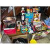 Image 1 : LRG SALES LOT OF VINTAGE TOYS