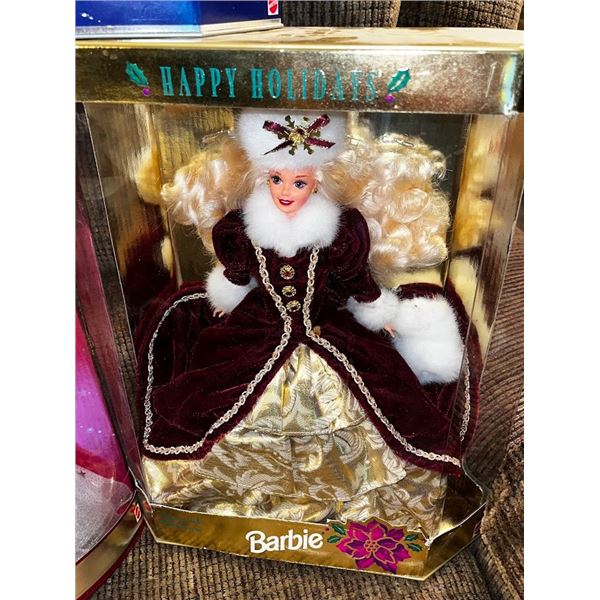 2001 HOLIDAY BARBIE IN THE BOX