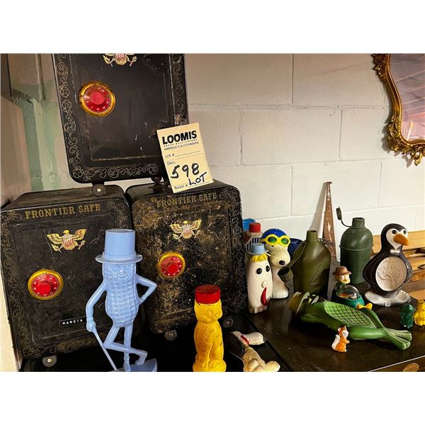 LRG LOT OF ASST VINTAGE TOYS