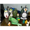 Image 4 : LRG LOT OF ASST VINTAGE TOYS