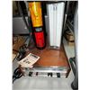 Image 1 : VINTAGE 8 TRACK PLAYER & LIGHTS