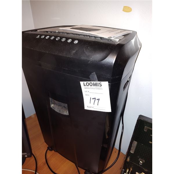 AMAZON PAPER SHREDDER/WORKS