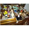 Image 1 : 5 BXS MISC AND COLLECTABLES, ETC