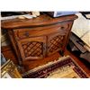 Image 5 : THOMASVILLE 3 PC BEDROOM SUITE