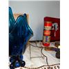 Image 3 : LOT WITH READING LAMP