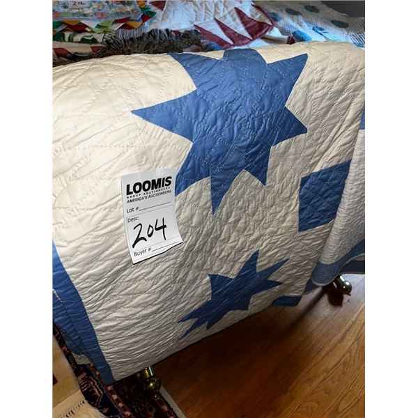 NEW HAND MADE QUILT