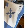 Image 1 : USED HAND MADE QUILT /LARGE BED SIZE