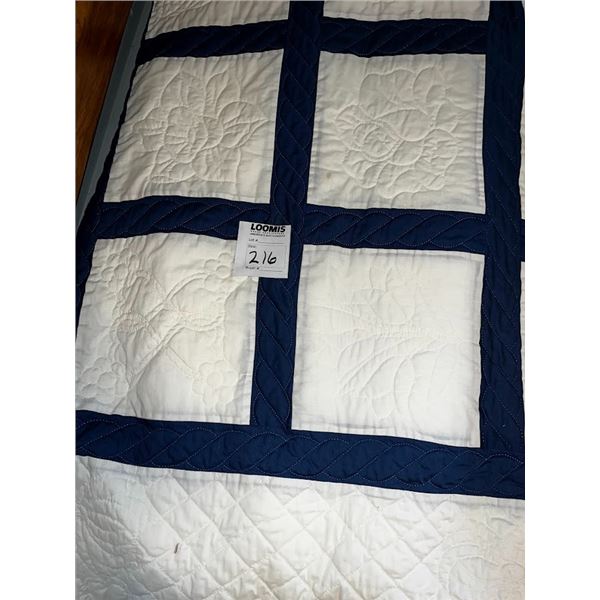 HAND MADE COMFORT TYPE QUILT