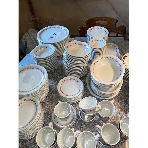 82 PC SET SHENANGO POTTERY DINNERWARE