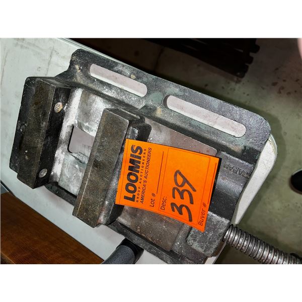 LARGE DRILL PRESS VICE LIKE NEW