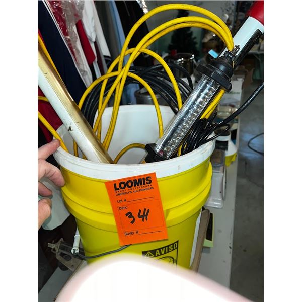 LOT OF ASSORTED SHOP LIGHTS
