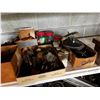 Image 2 : LARGE LOT OF  HARDWARE