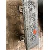 Image 1 : CEMENT ORNAMENTAL GARDEN BENCH