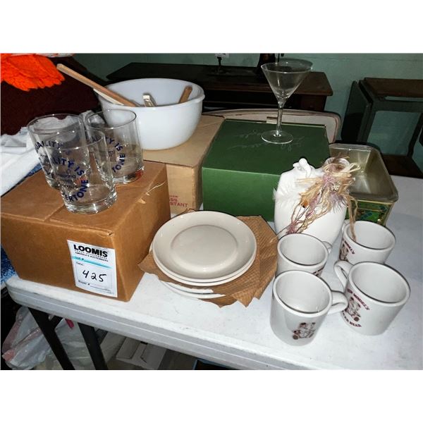 LOT OF NEW HOUSEWARES