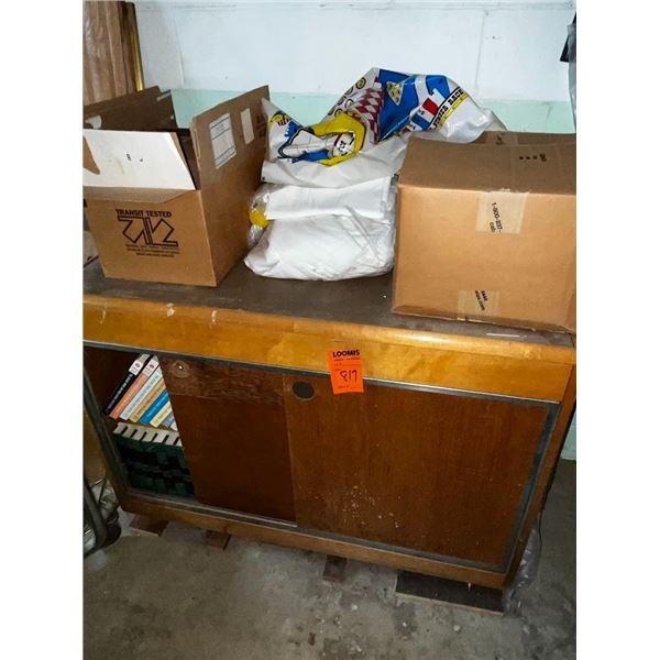 CABINET AND BOOK LOT
