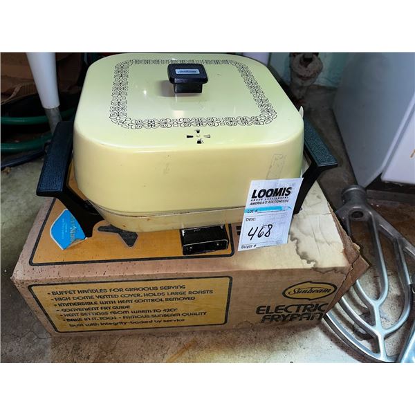 VINTAGE ELECTRIC SKILLET