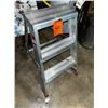 Image 1 : WERNER ALUM STEP LADDER